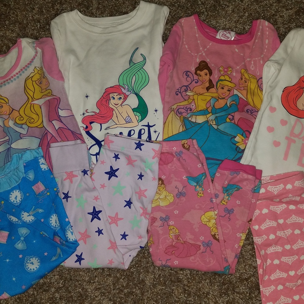 4 Sets of Disney Princess 3T Pjs